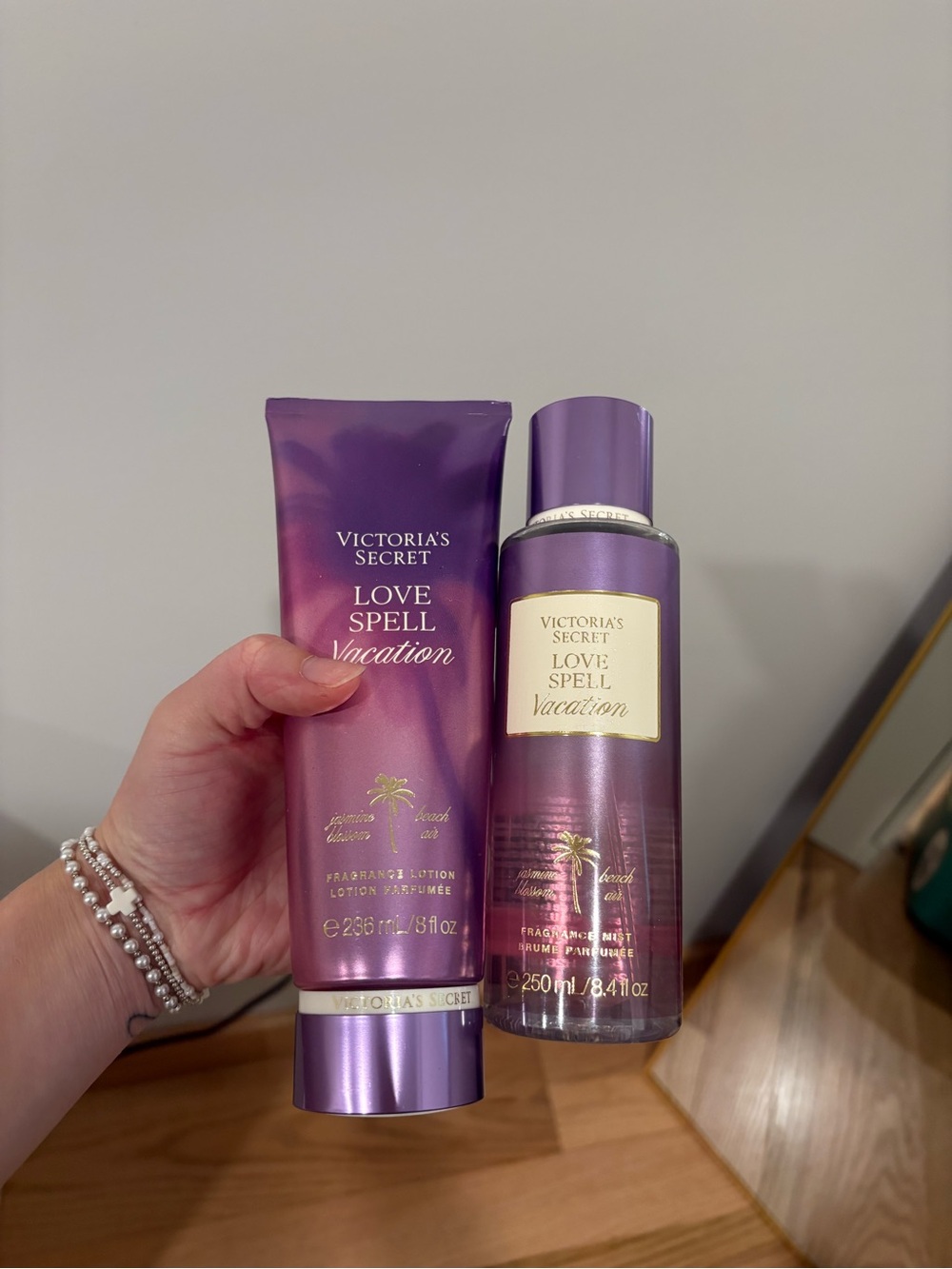 Victoria’s Secret love spell vacation set